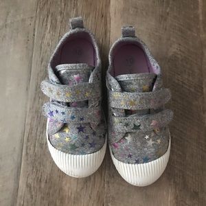Girls size 10 Toddler Grey tennis shoes